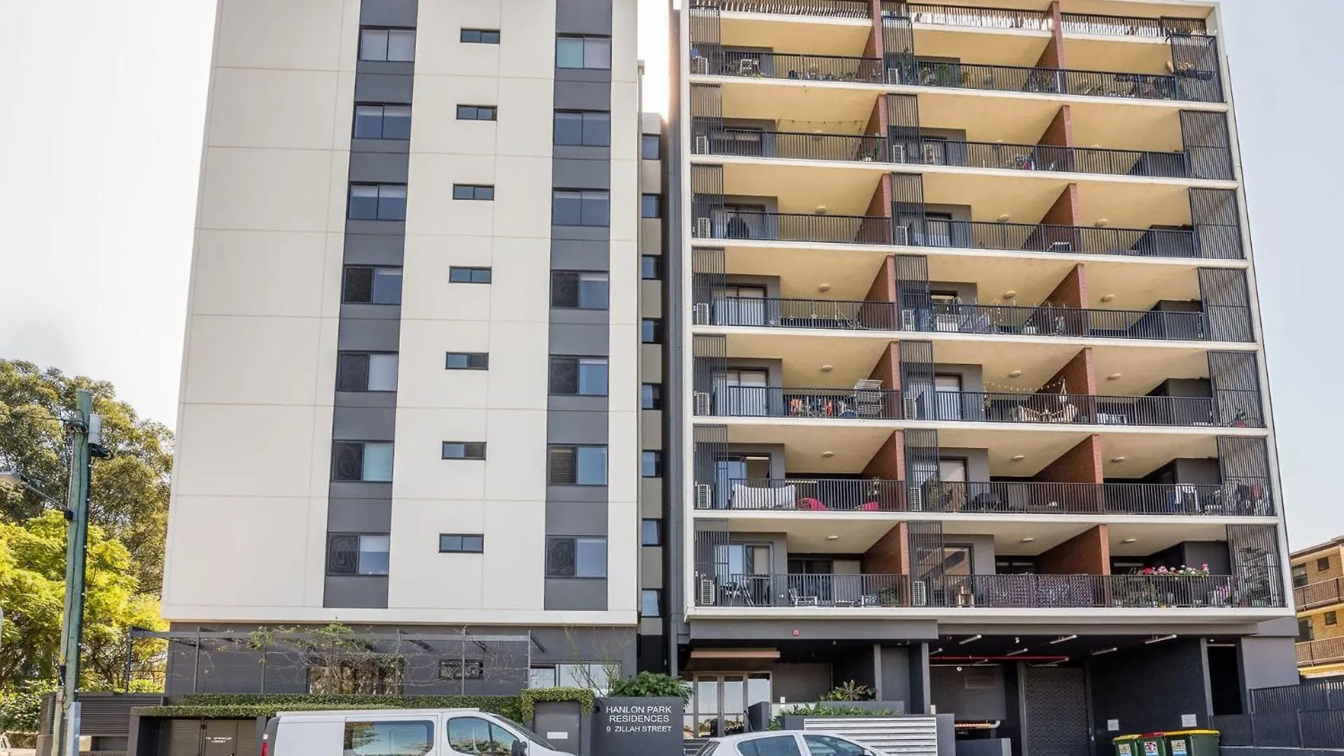 Hanlon Park Escape 250M To Stones Corner Village Brisbane Australia