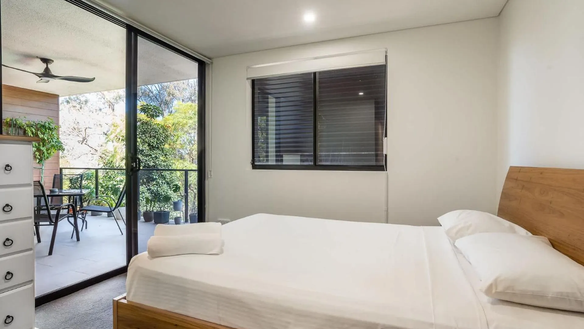 Apartment Hanlon Park Escape 250M To Stones Corner Village Brisbane Australia