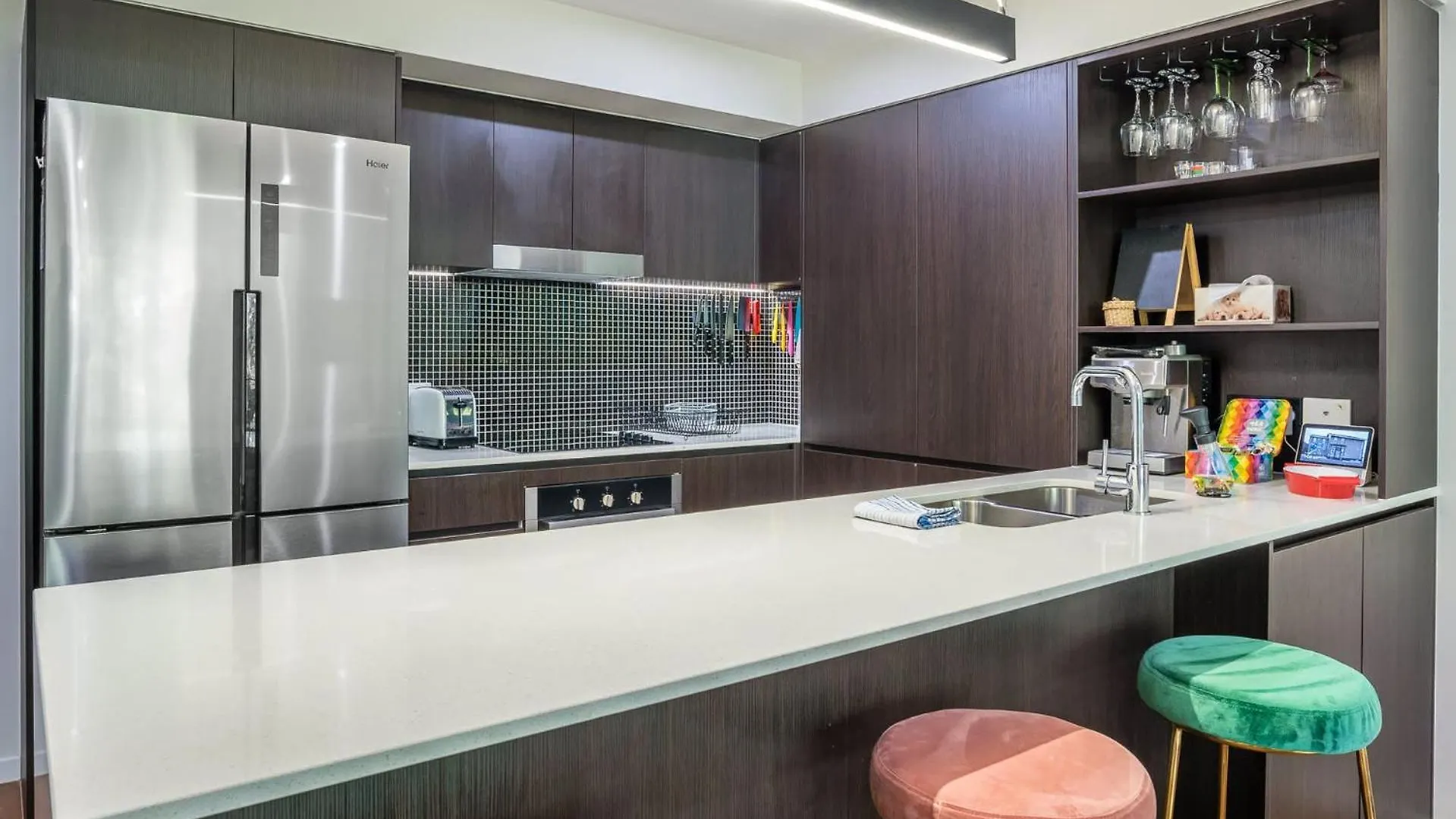 Apartment Hanlon Park Escape 250M To Stones Corner Village Brisbane